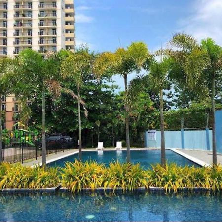 Saekyung Condominium Dormitory Ladies Only Île de Mactan Extérieur photo
